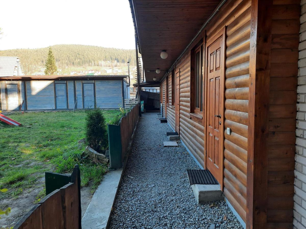 Hotel Krym Jaremtsche Exterior foto