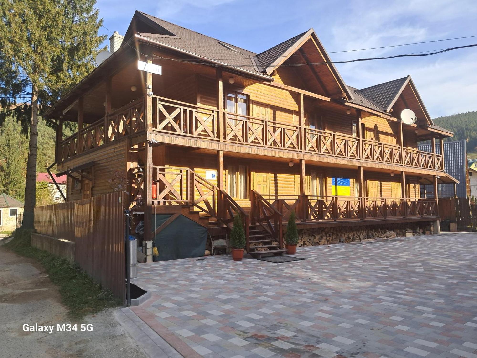 Hotel Krym Jaremtsche Exterior foto