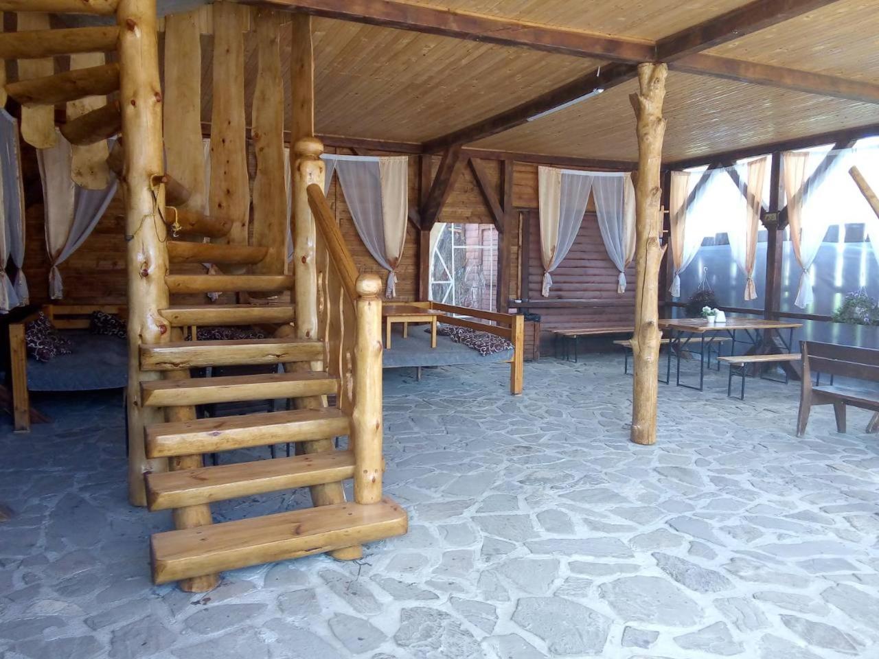 Hotel Krym Jaremtsche Exterior foto