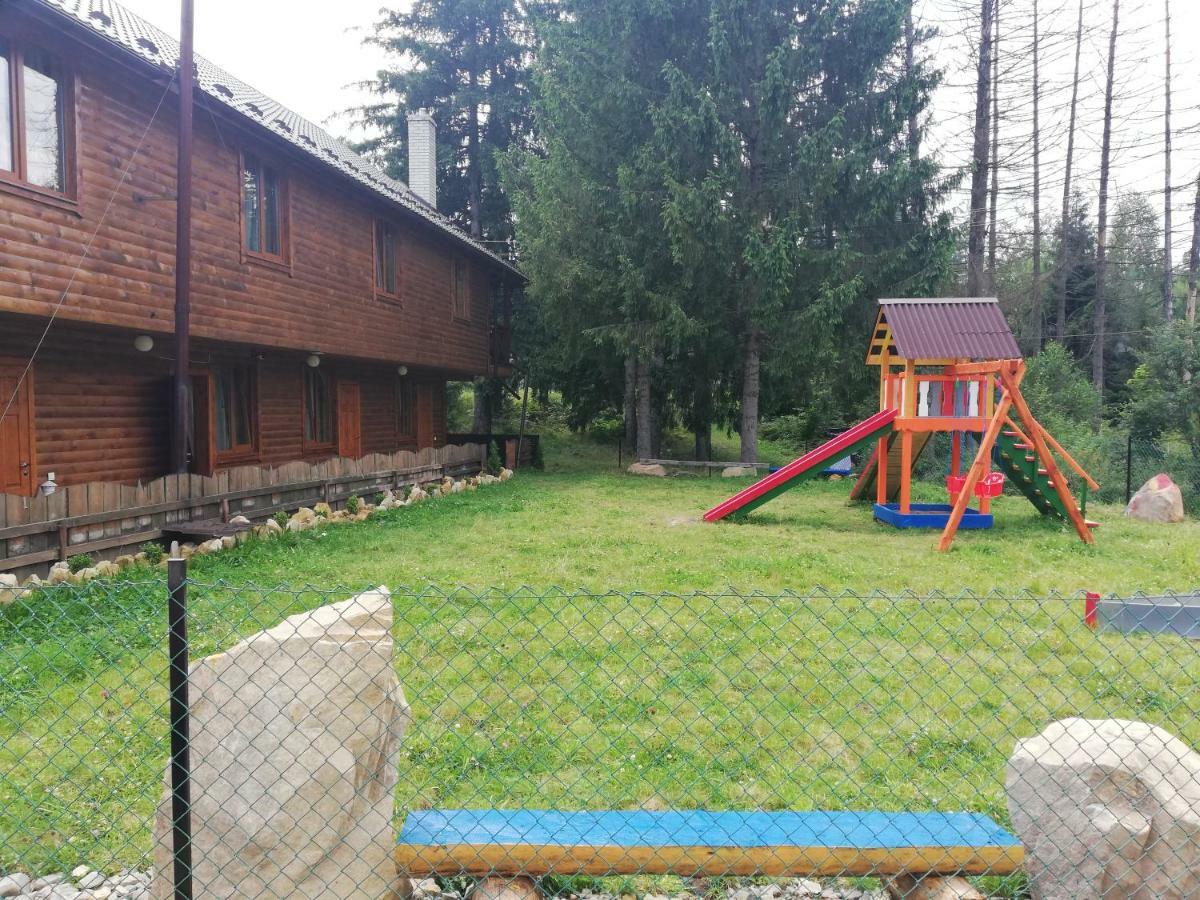 Hotel Krym Jaremtsche Exterior foto